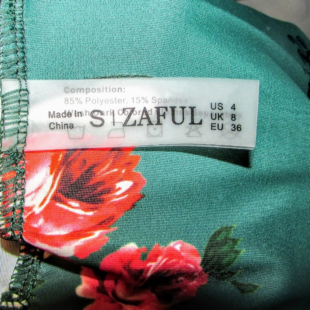 Zaful Small Floral Bikini Top - Picture 3 of 9